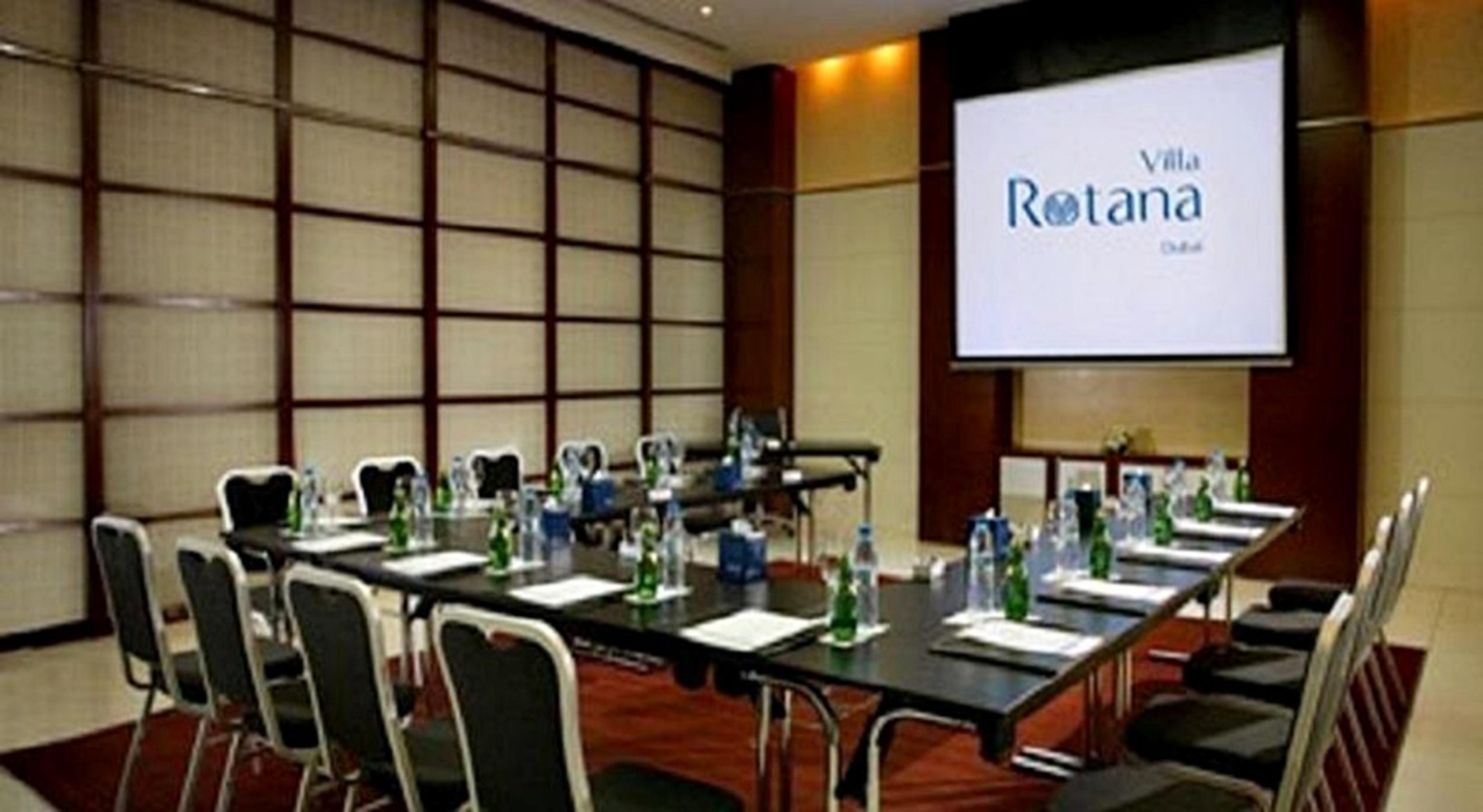 Rotana Aparthotel 4*